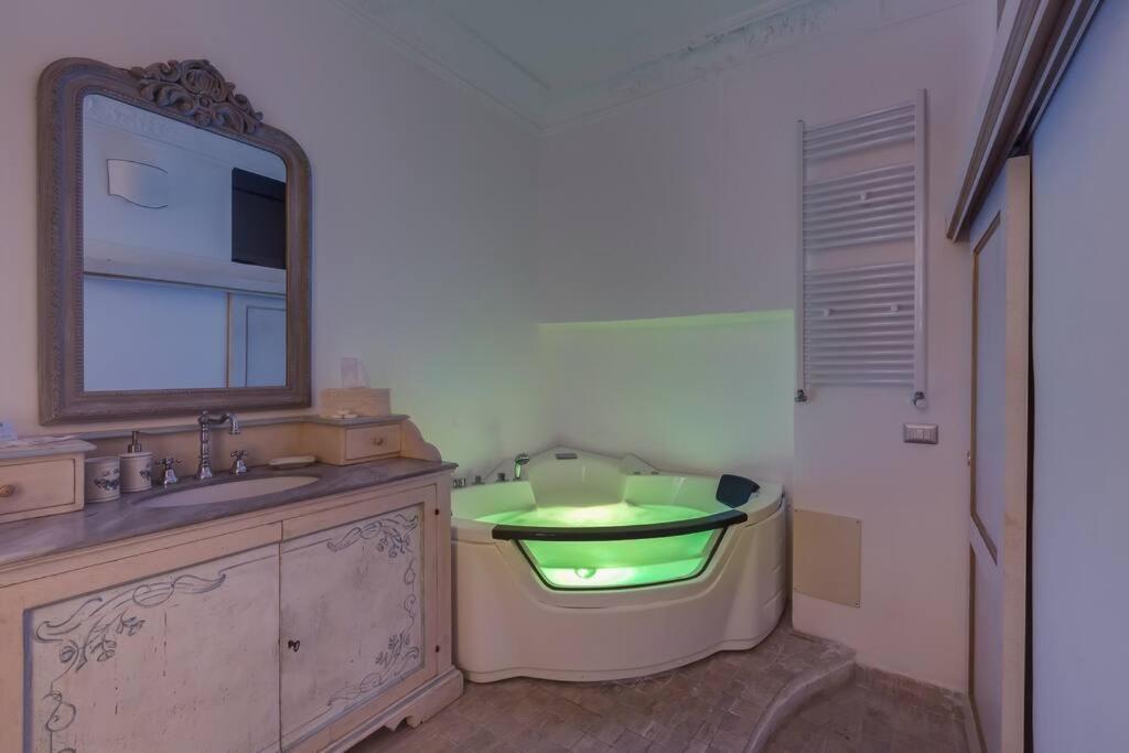 Apartment Nuovo Colonna - Spanish Steps Apt Rome