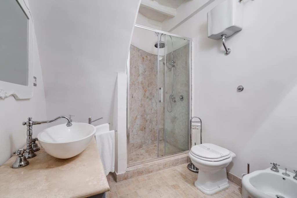 Nuovo Colonna - Spanish Steps Apt Rome